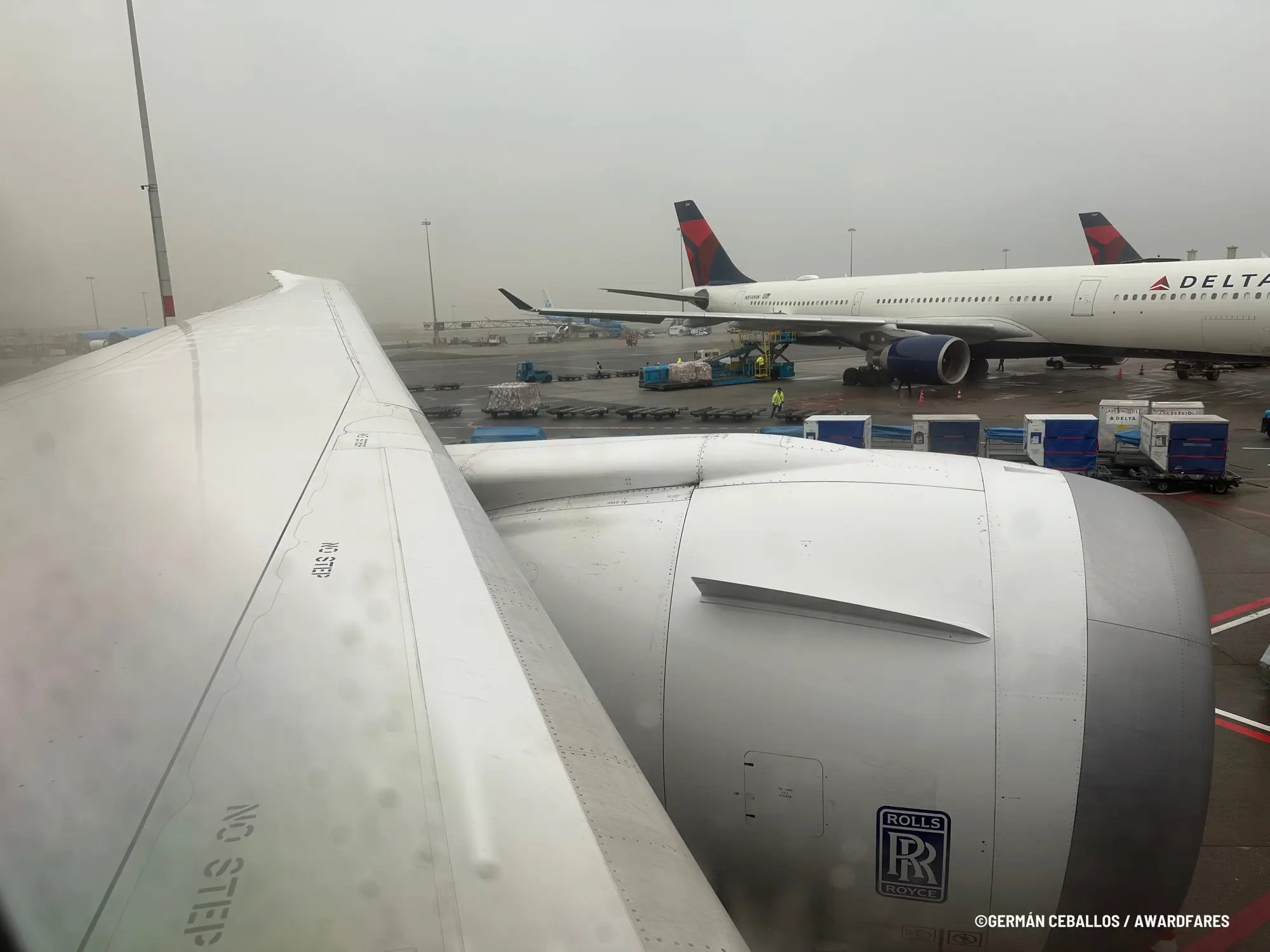 Air Europa 787-9 Economy Class Review from Amsterdam to Madrid