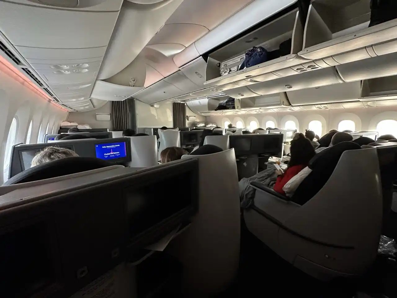 Interior de la cabina en Clase Ejecutiva Aeroméxico 787-8