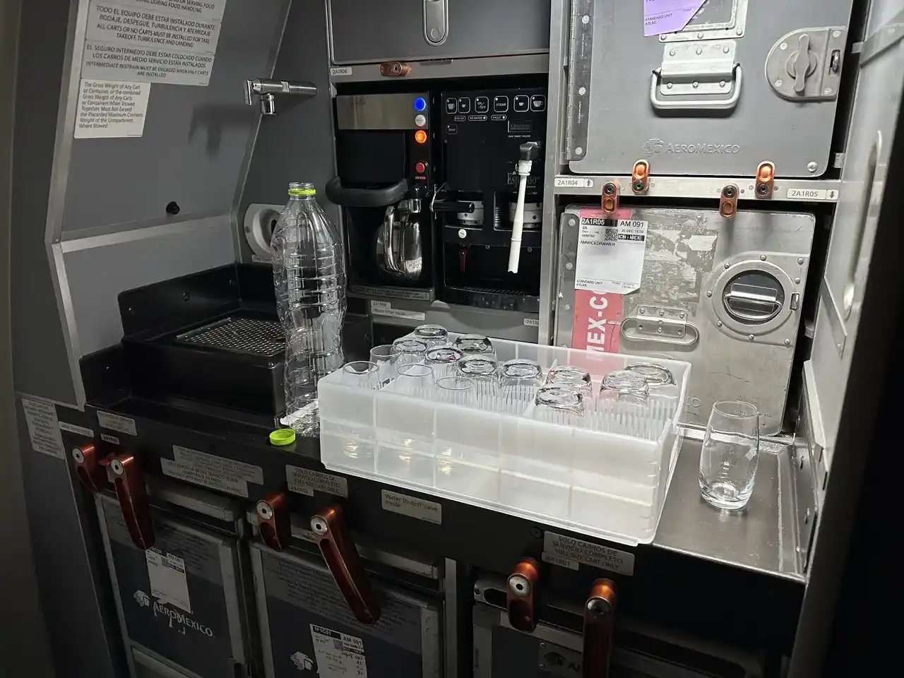 Snacks en Clase Ejecutiva Aeroméxico 787-8
