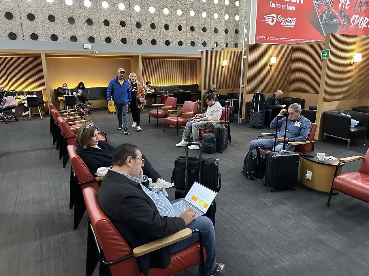 Salón Premier Aeroméxico MEX Terminal 2