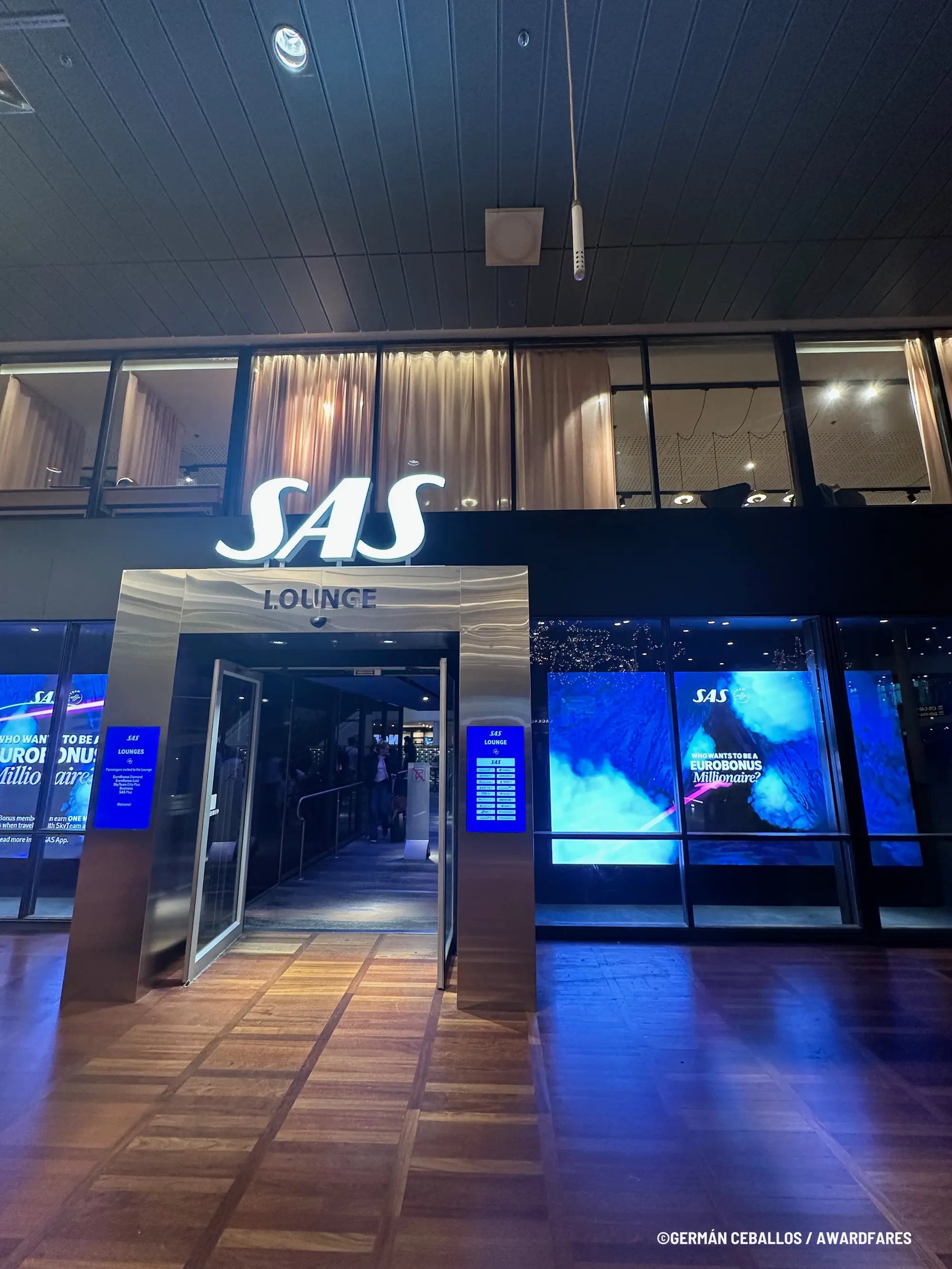 Scandinavian Airlines SAS Lounge at Copenhagen
