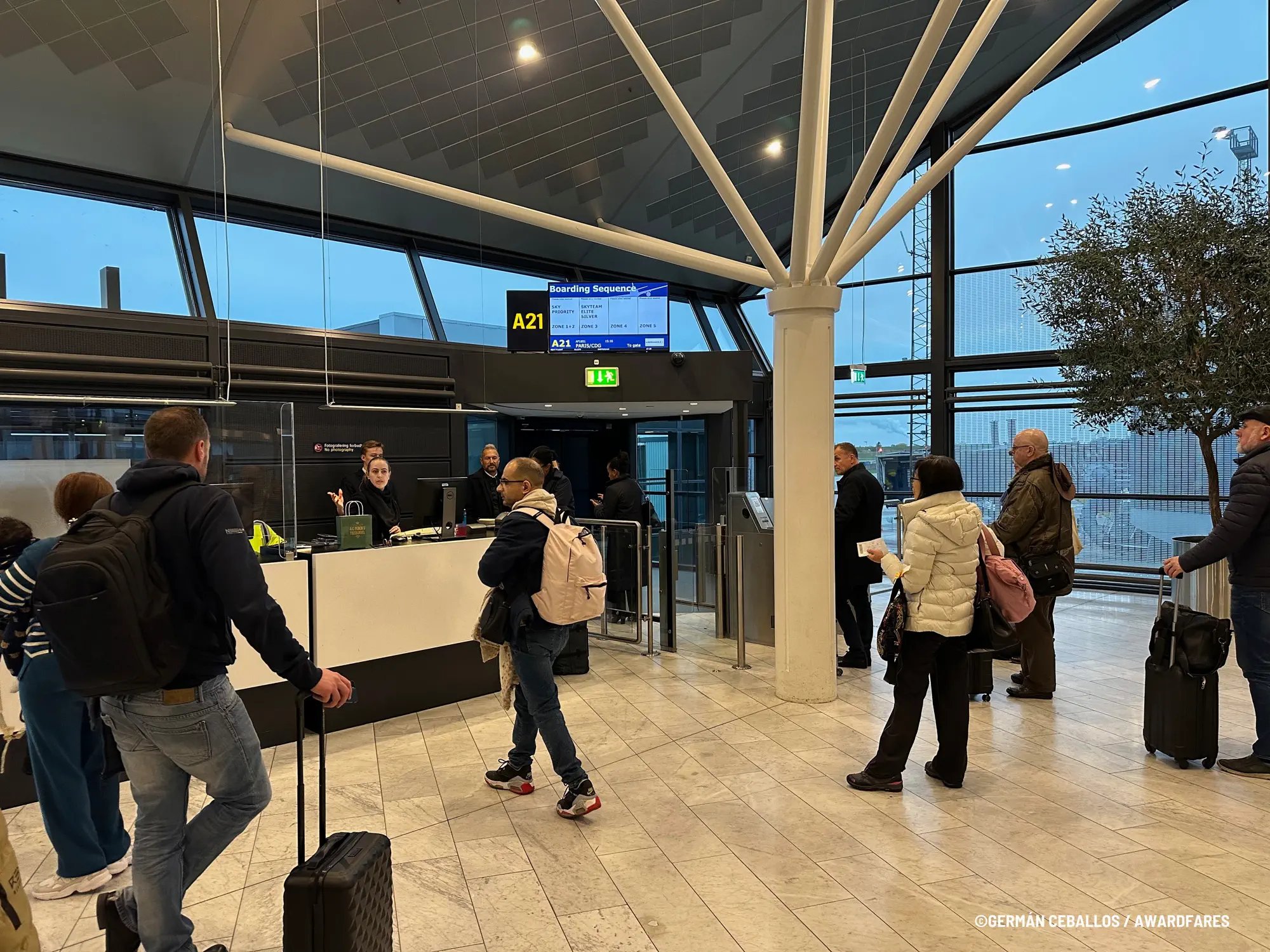 Air France A318 Economy Class from Copenhagen to Paris CDG