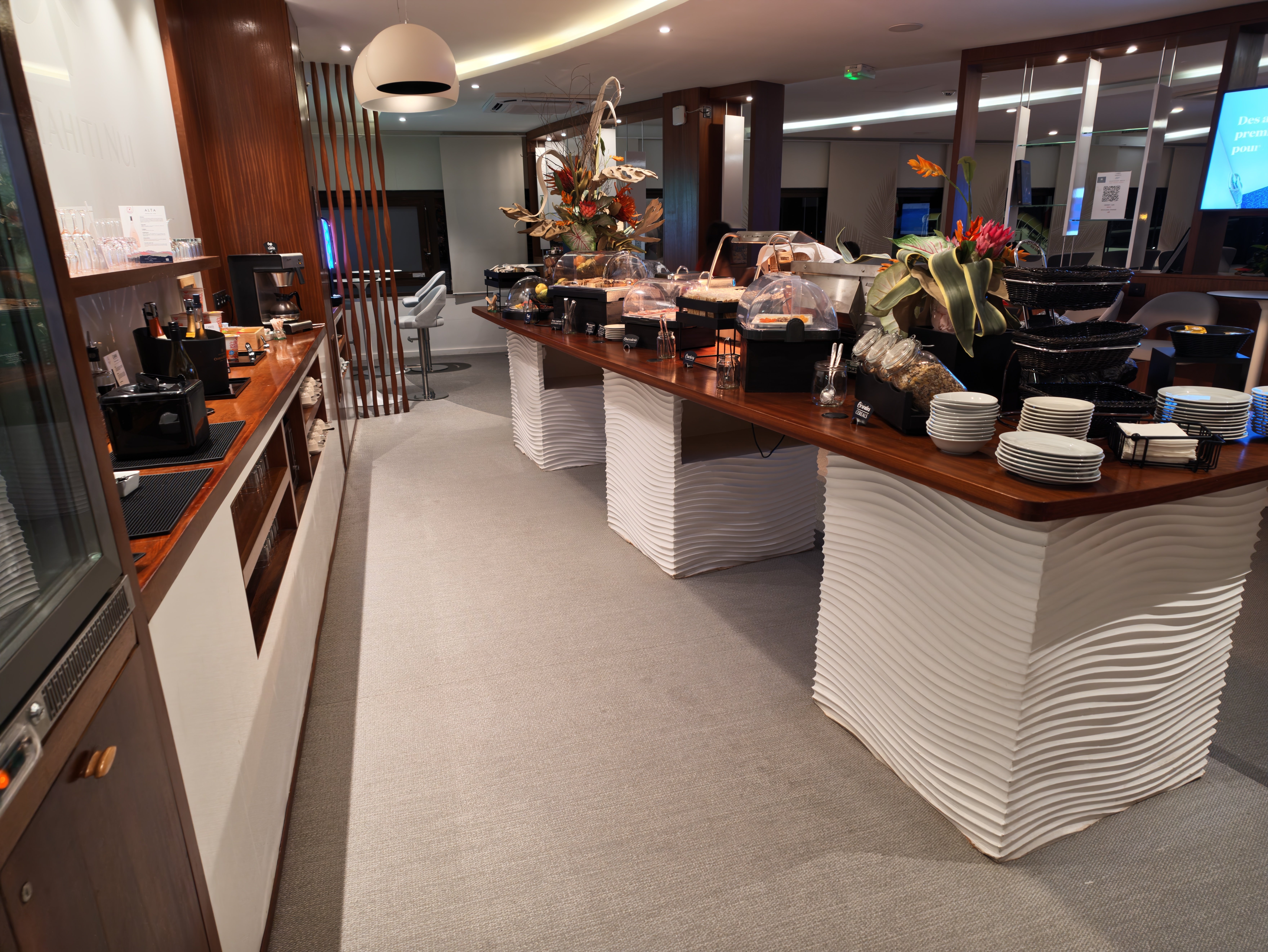 Another view of the lounge food counters.