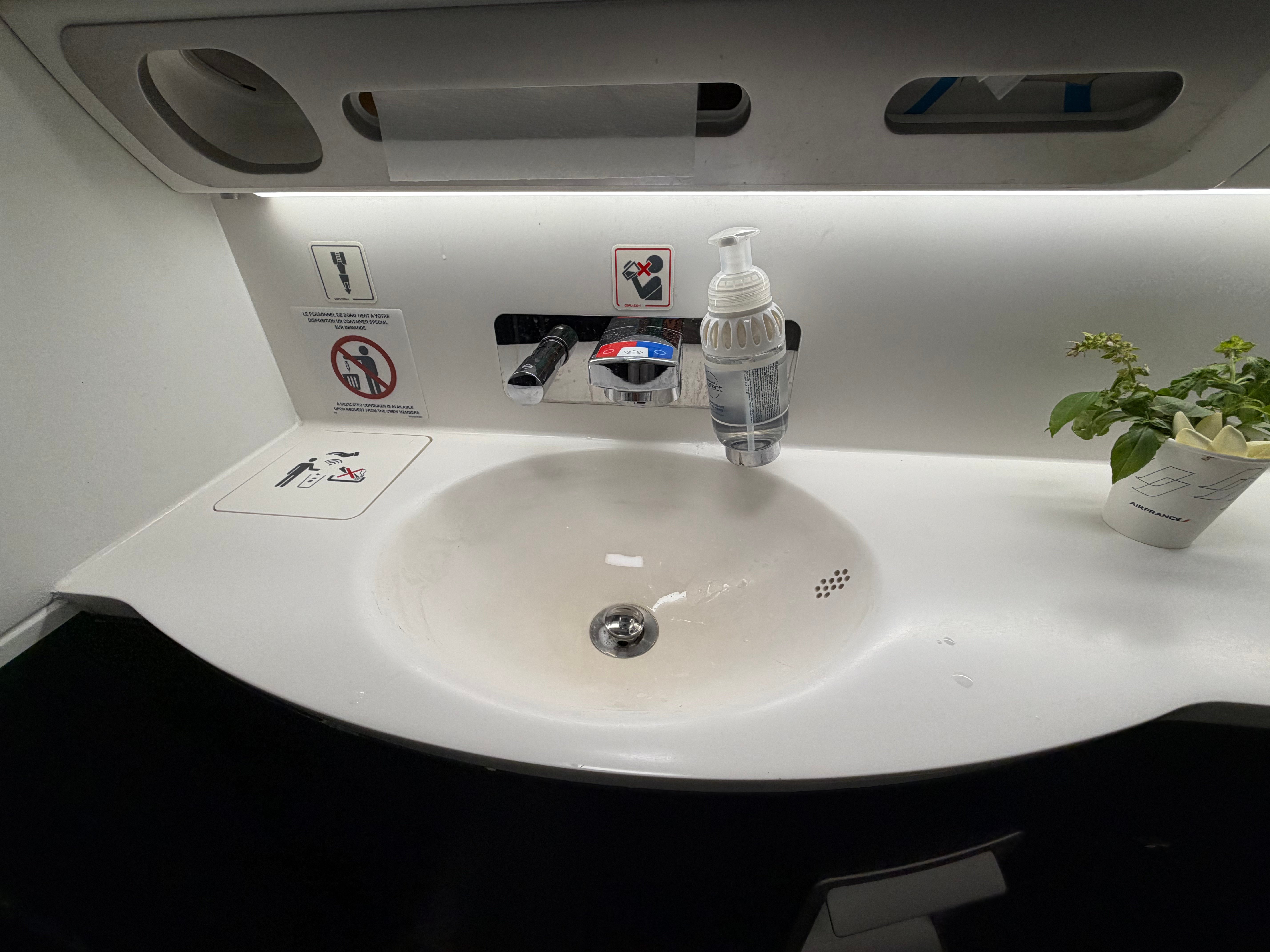 Sink and mirror in the A350 lavatory.