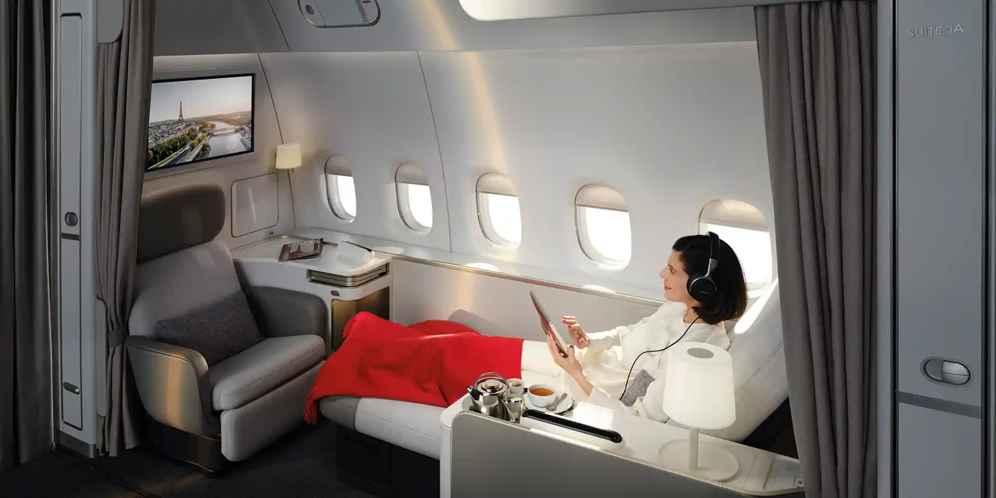 Air France Introduces New La Première First Class Cabin (2025).