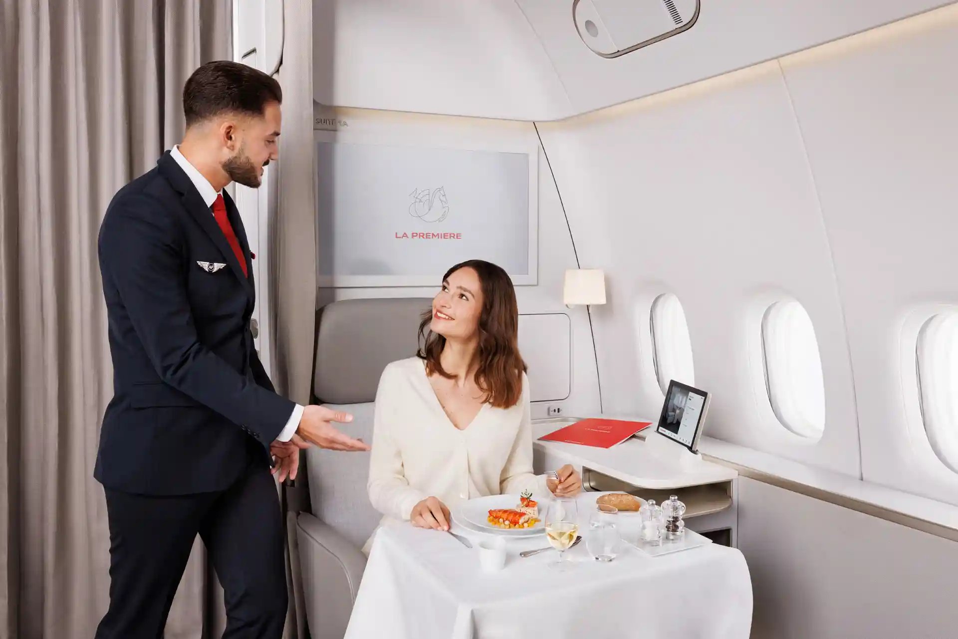Air France Introduces New La Première First Class Cabin (2025).