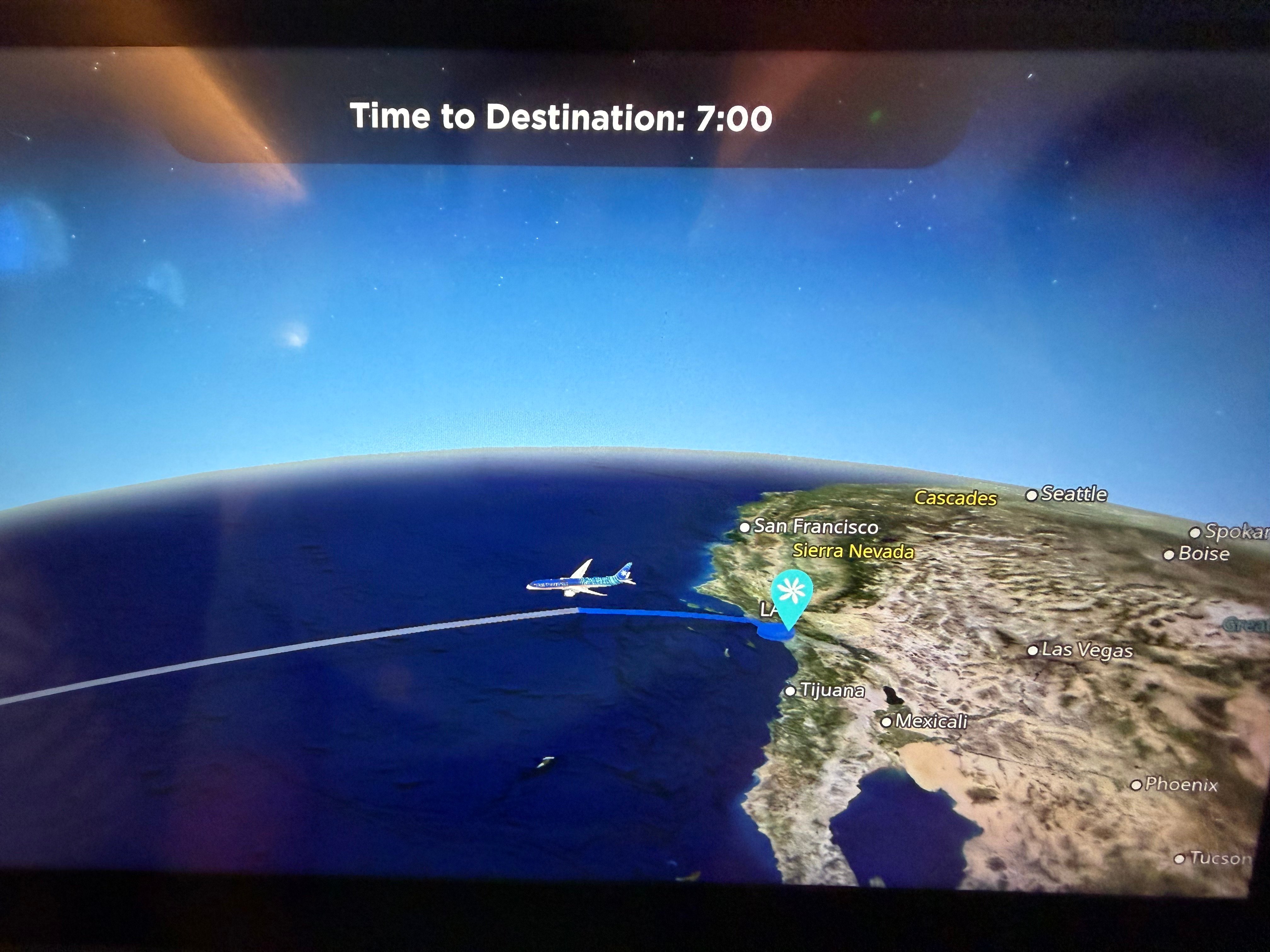 Air Tahiti Nui flight map showing TN7 leaving the California coast.