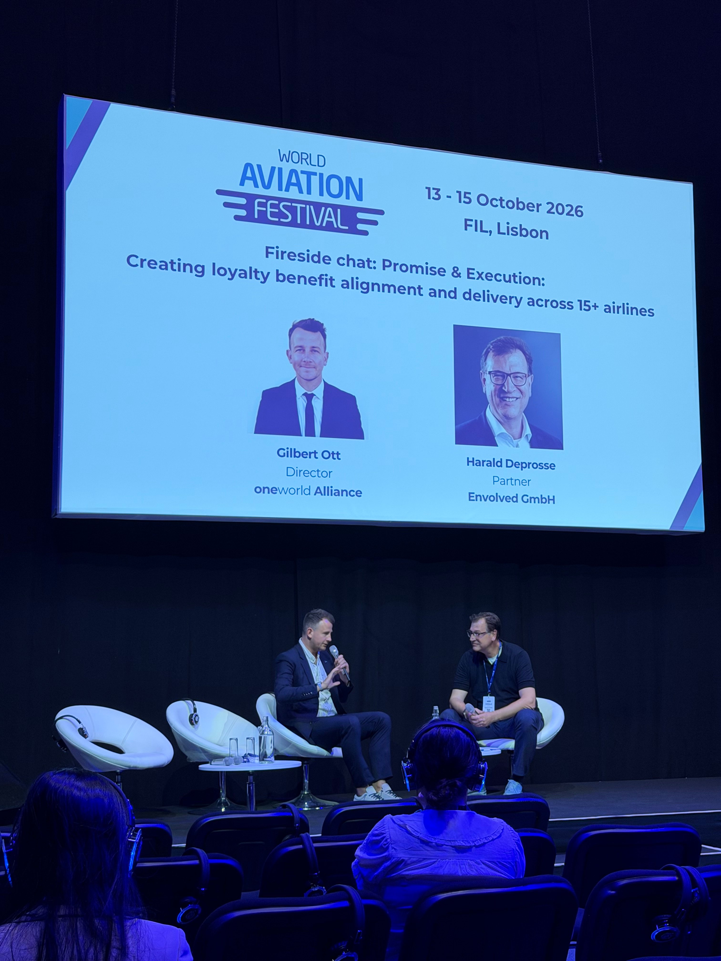 Fireside chat on creating loyalty through alignment and benefits across the oneworld alliance.
