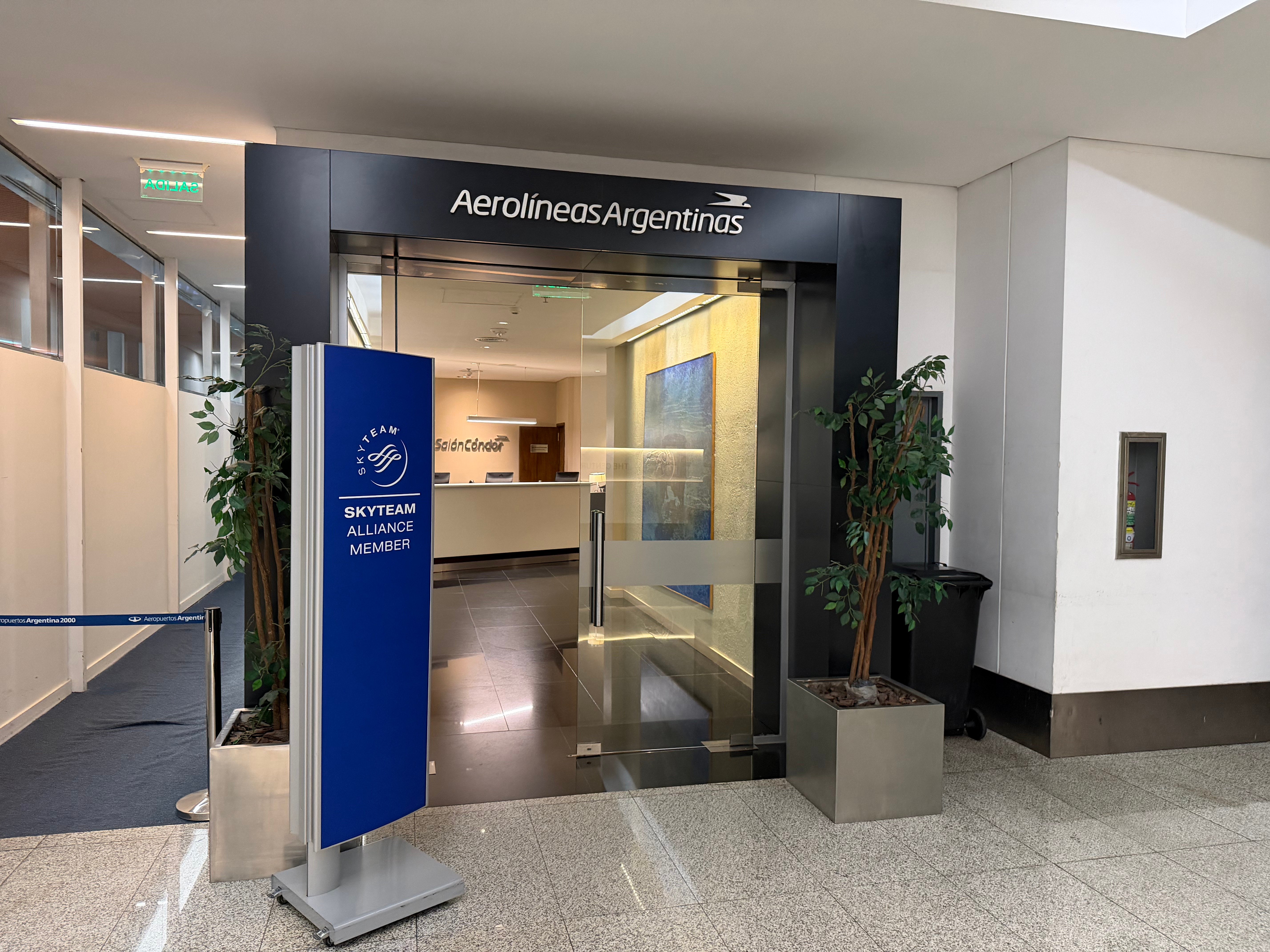 Entrance to the Aerolíneas Argentinas Condor Lounge at Buenos Aires Ezeiza airport.