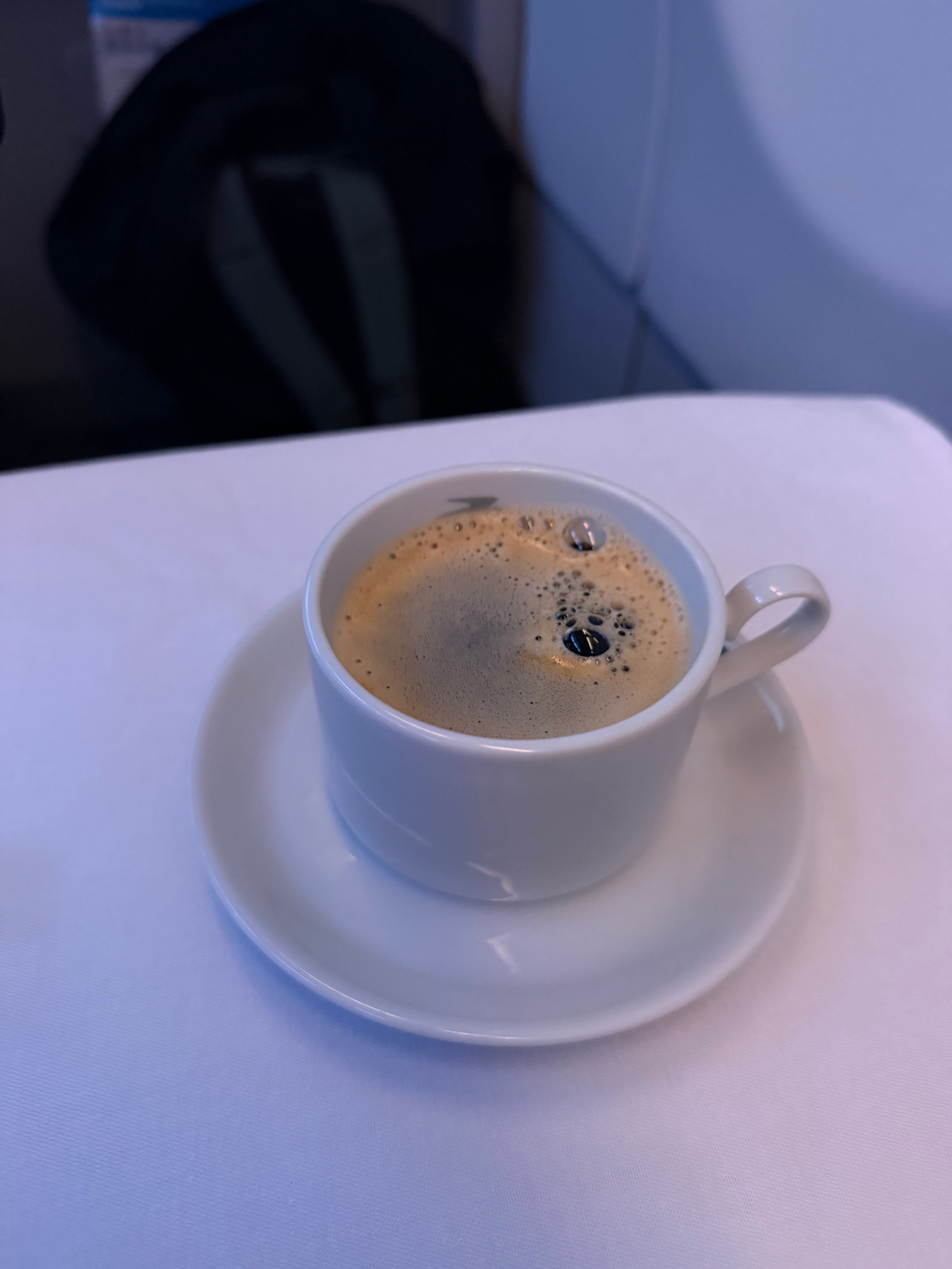 Coffee served after lunch in Aerolíneas Argentinas Business Class.