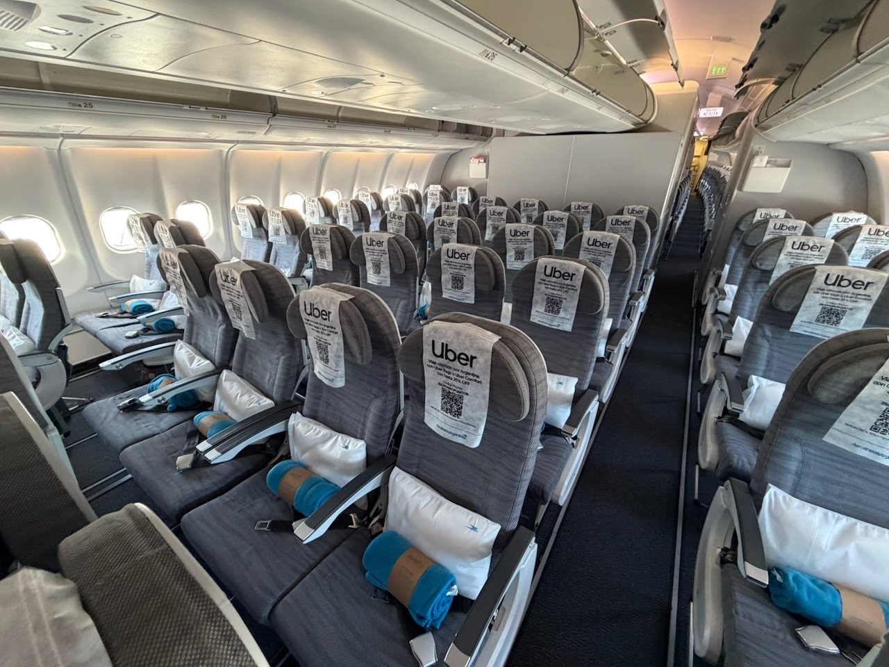 Main economy cabin section on the Aerolíneas Argentinas Airbus A330-200.