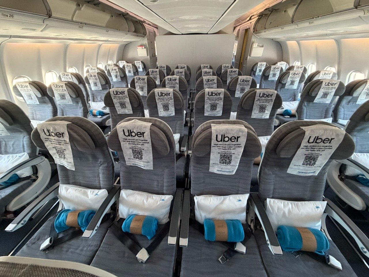 Forward view of the empty Aerolíneas Argentinas A330 economy cabin.