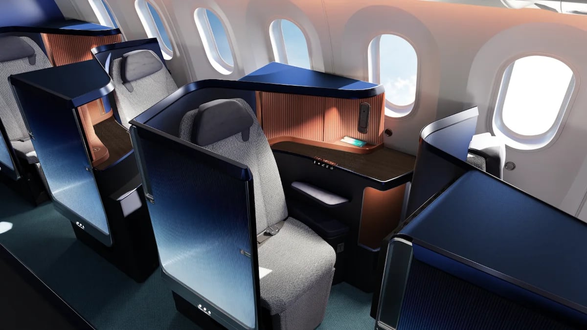 The new Recaro CL6720 seat for LOT Polish Airlines