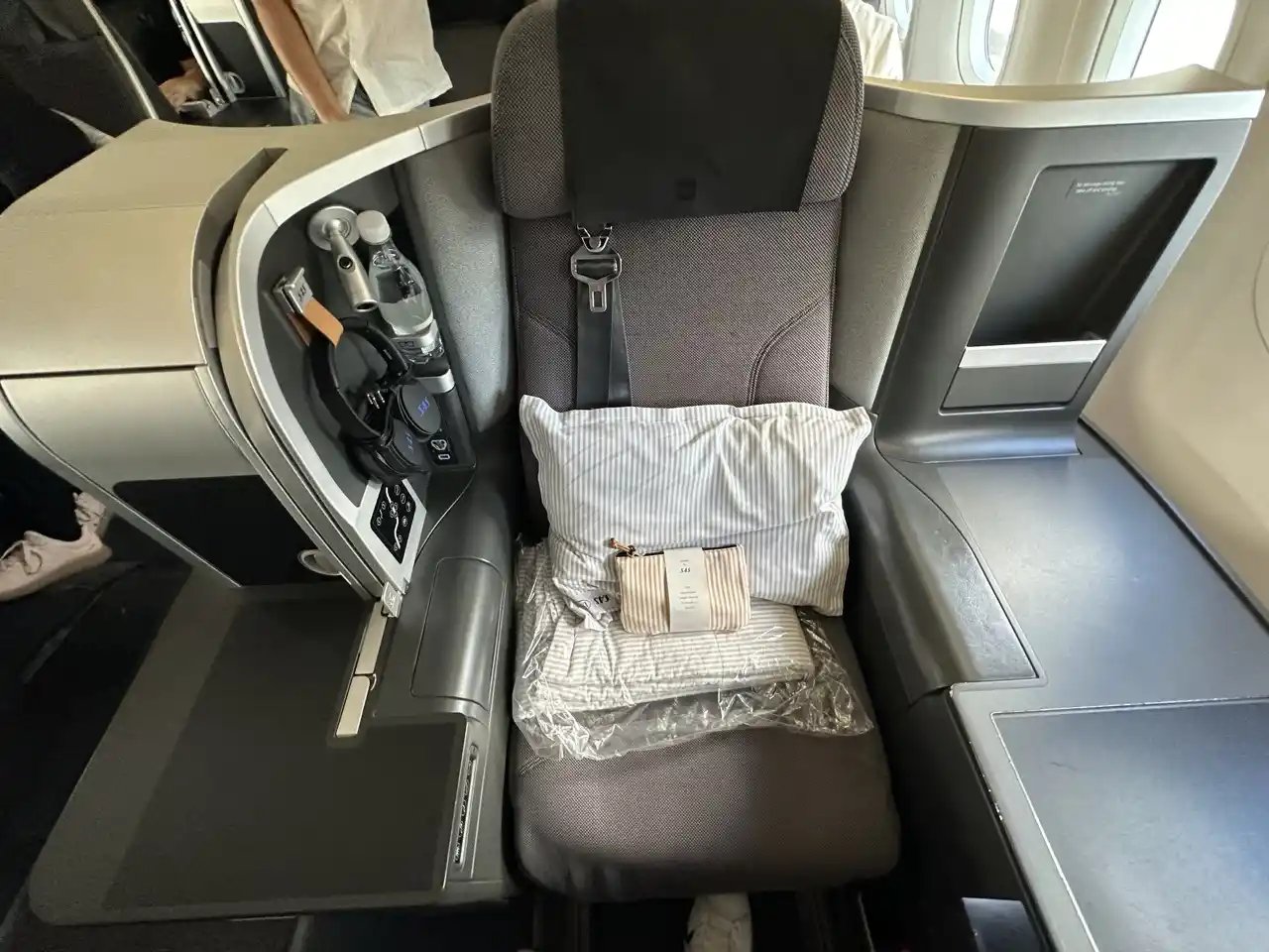 The SAS Business Class seat on a long-haul aircraft.