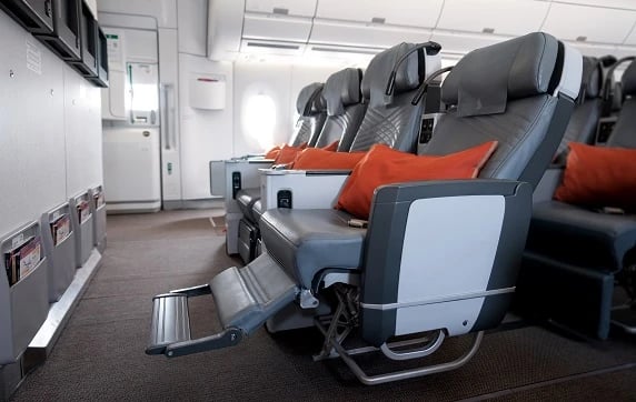 Book award flights on Singapore Airlines Premium Economy Class.