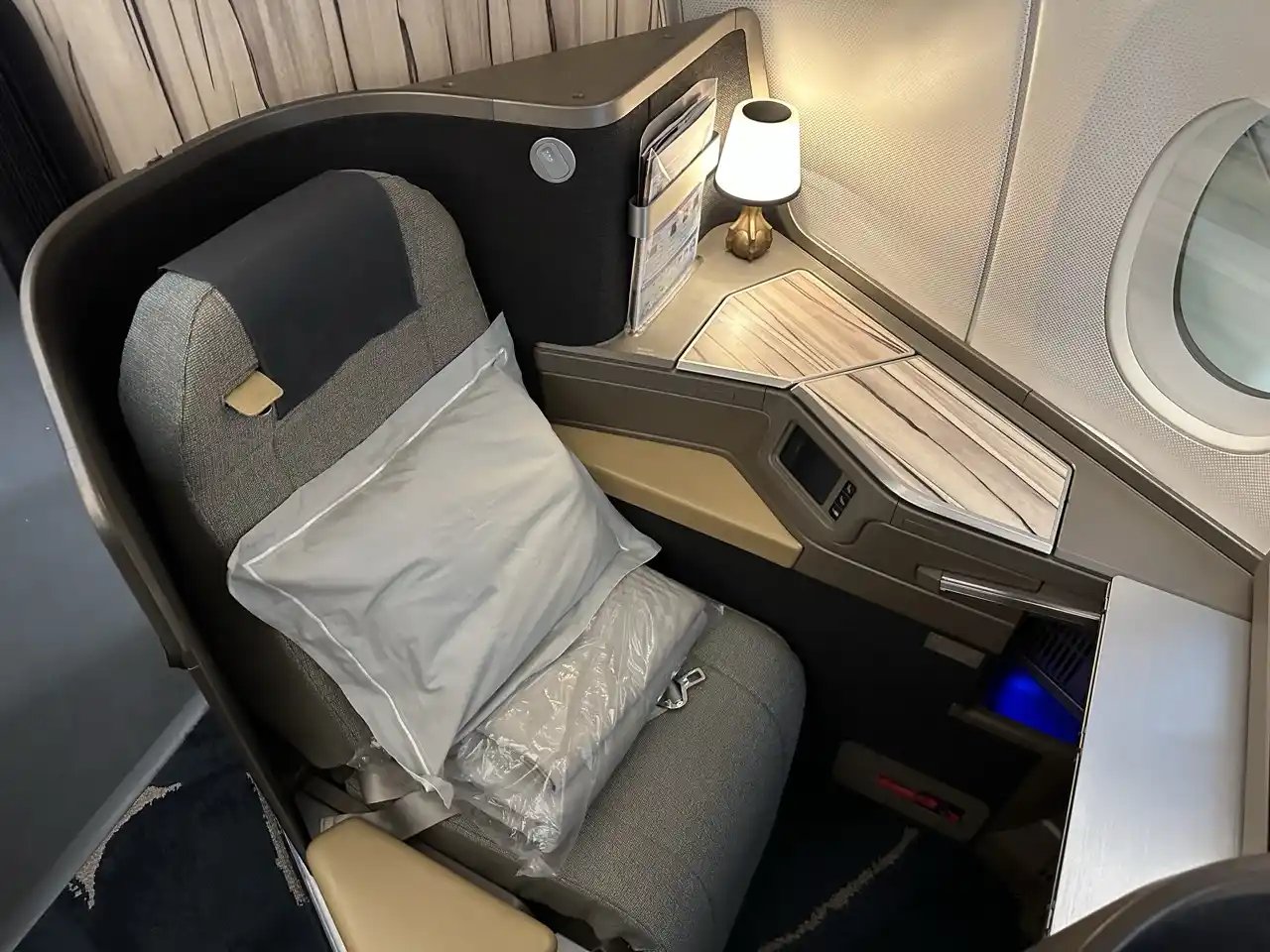 Reseña de China Airlines A350-900 en Clase Business: vista del asiento