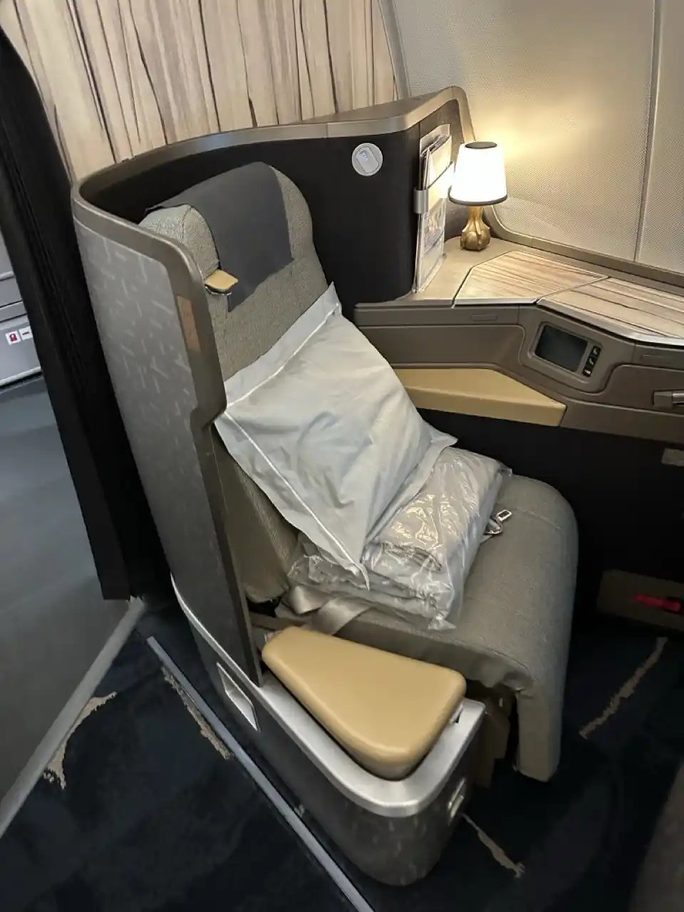Reseña de China Airlines A350-900 en Clase Business: vista del asiento