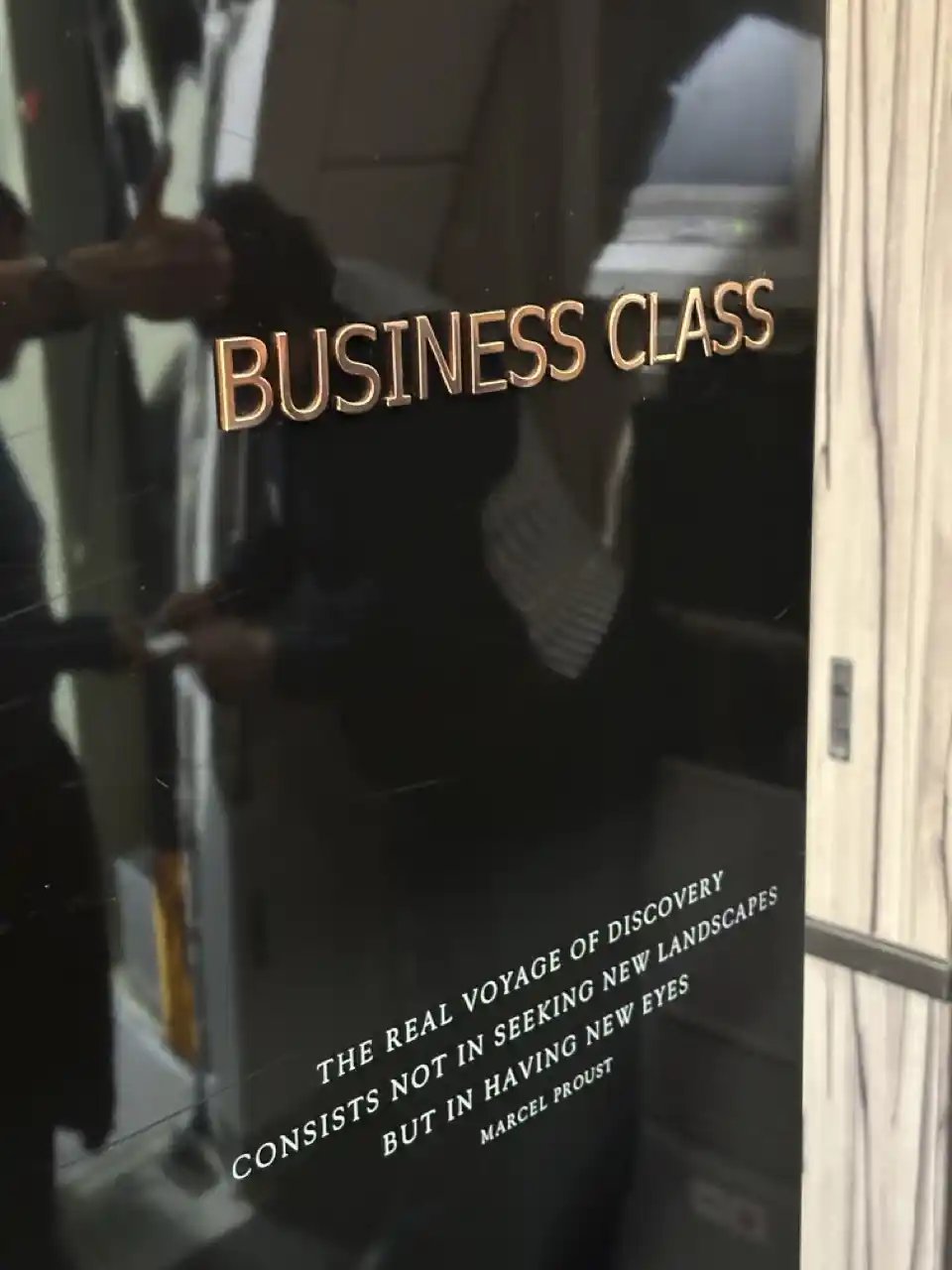 Reseña de China Airlines A350-900 en Clase Business: la cabina