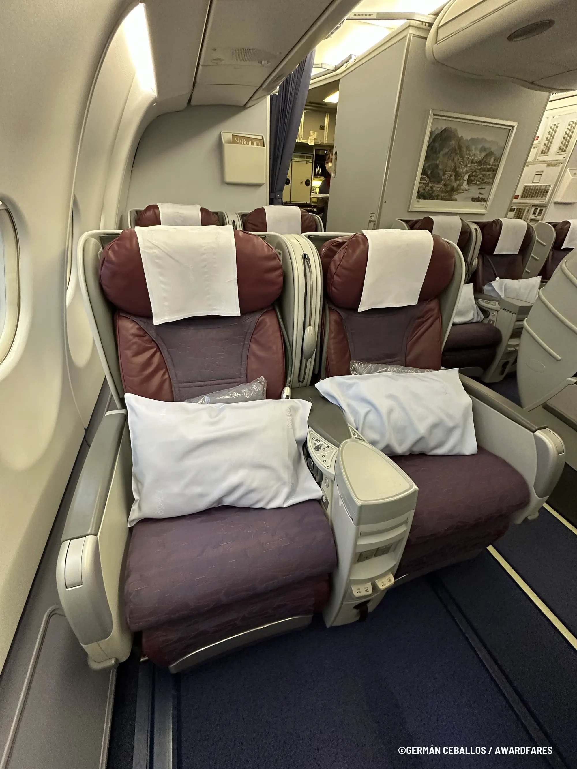 China Airlines A330-300 Business Class Review from Taipei to Seoul