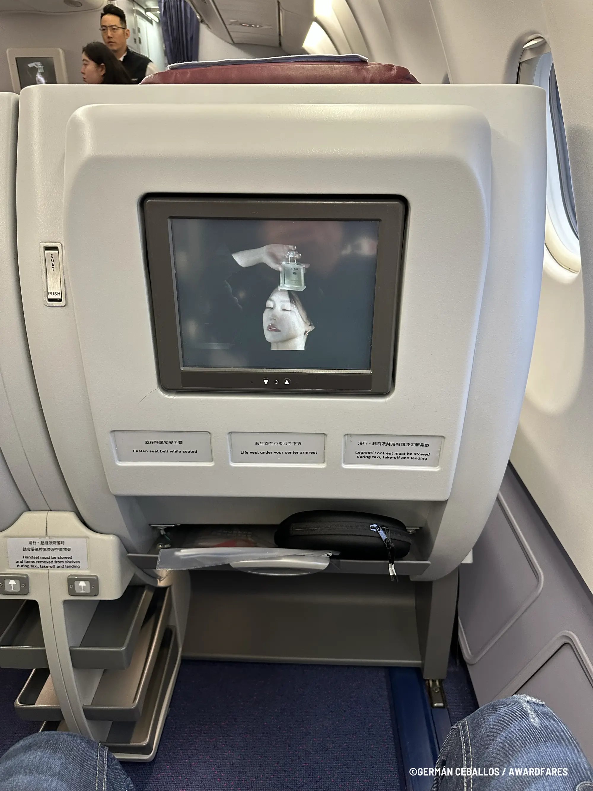 China Airlines A330-300 Business Class Review from Taipei to Seoul