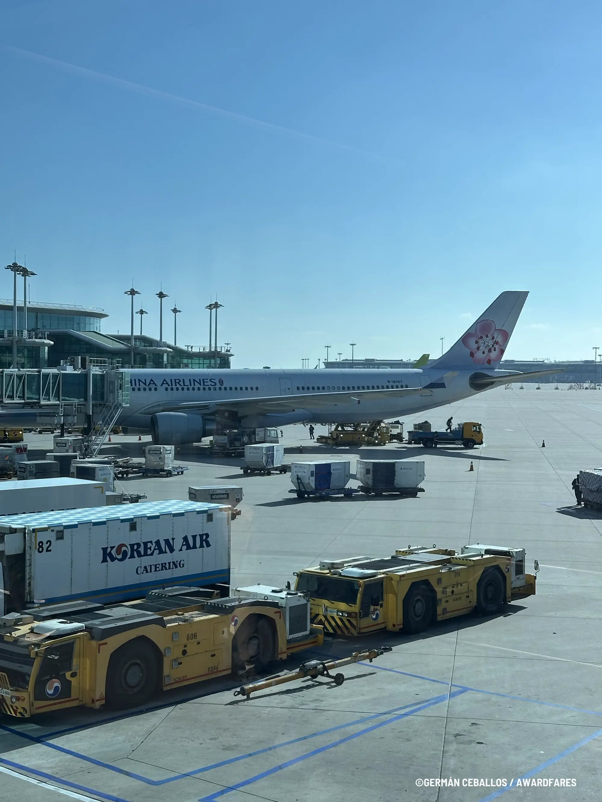 China Airlines A330-300 Business Class Review from Taipei to Seoul