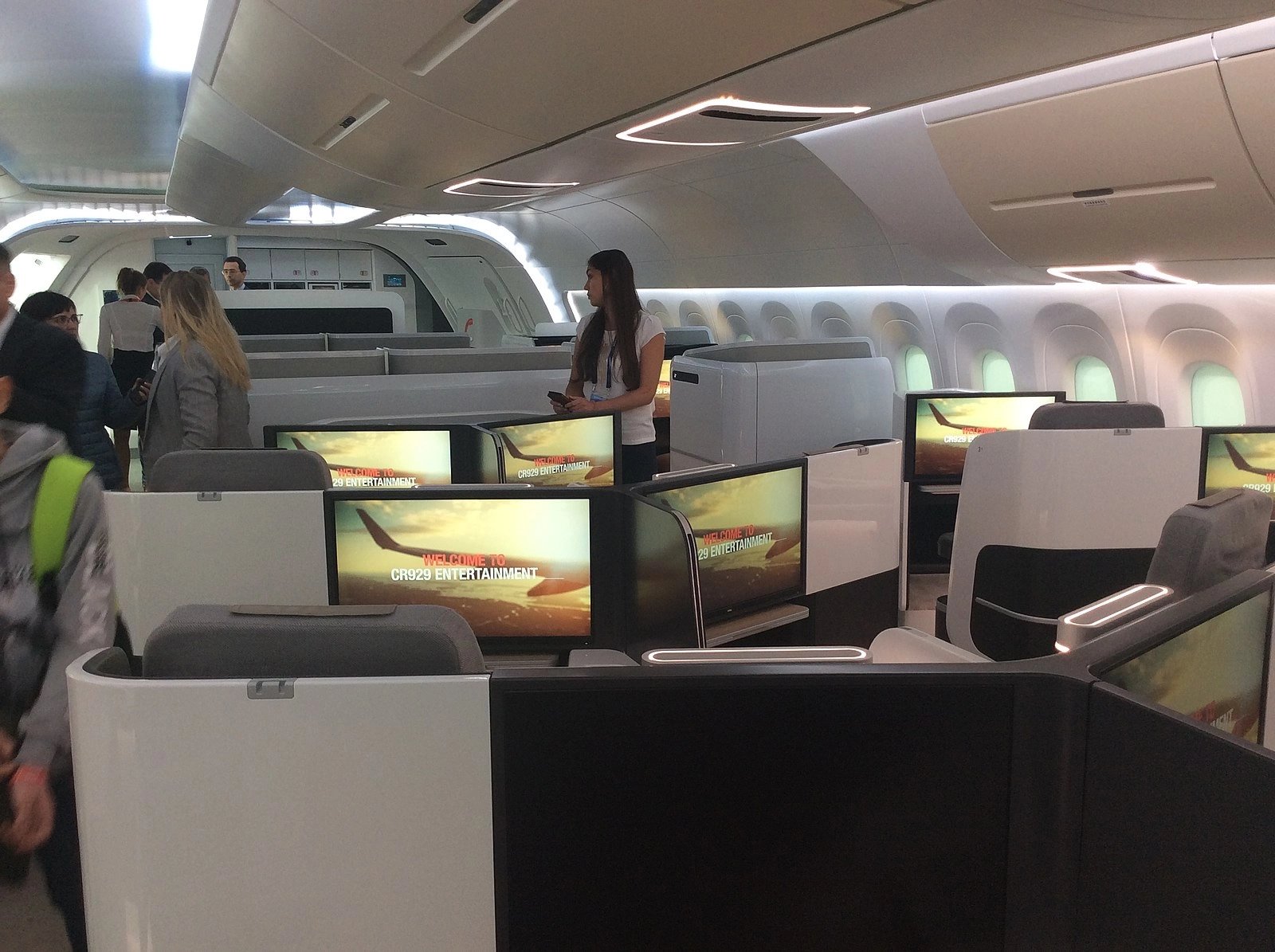 COMAC CR929.