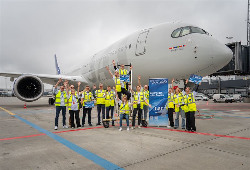 SAS aircraft with sustainability branding for The Aviation Challenge