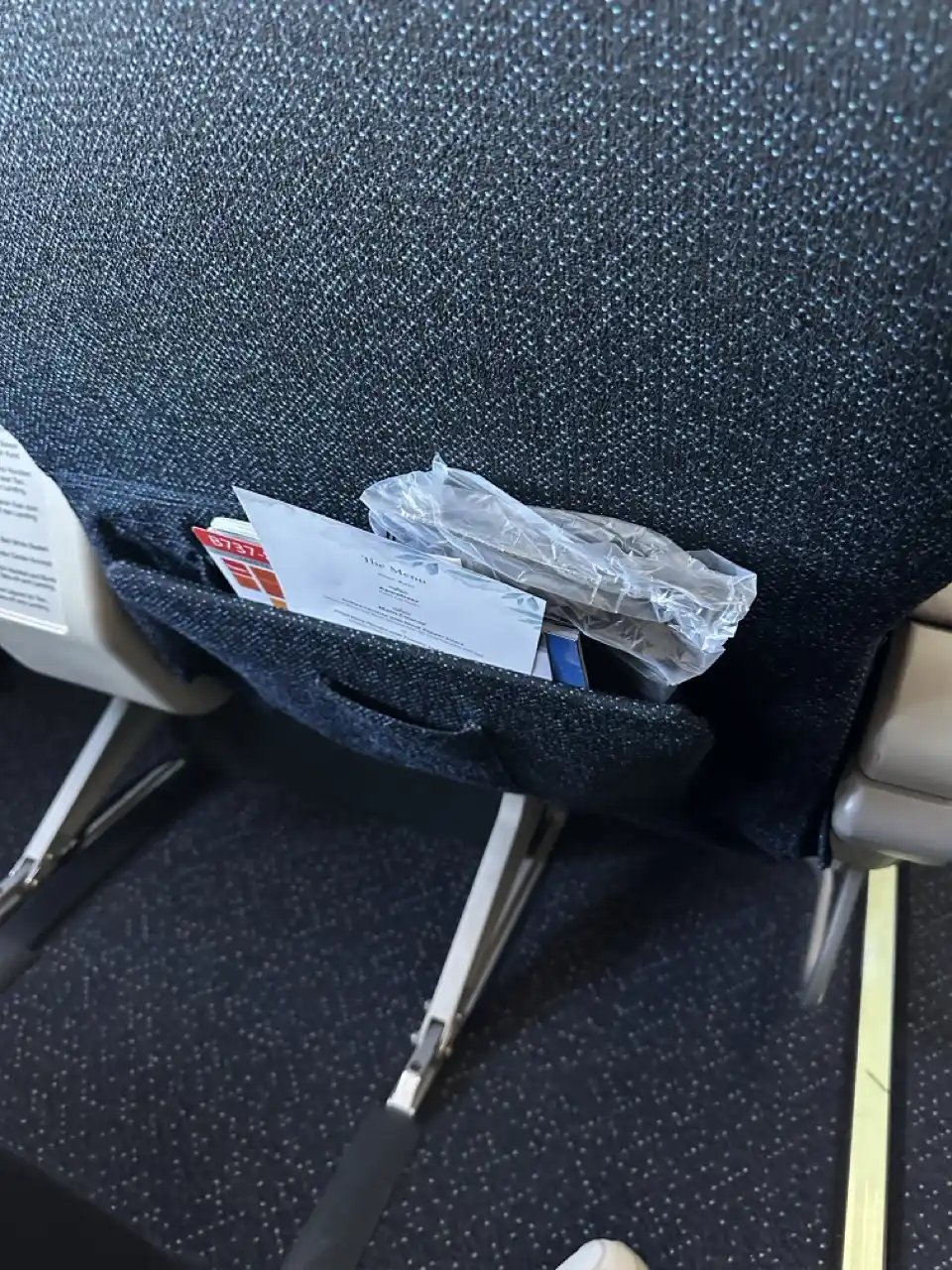 Garuda Indonesia 737-800 Business Class from Bangkok to Jakarta