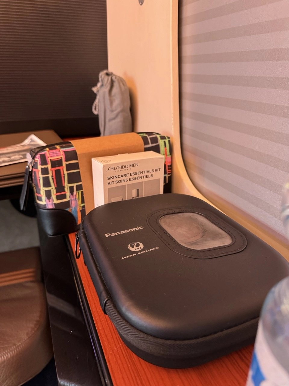 Shiseido skincare amenities provided at the seat