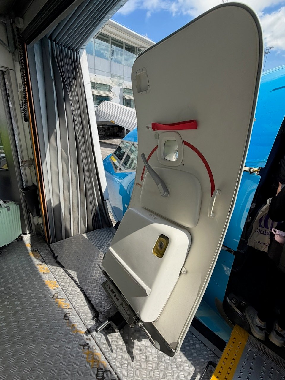 KLM ARN AMS jet bridge door on the KLM Amsterdam to Buenos Aires review.