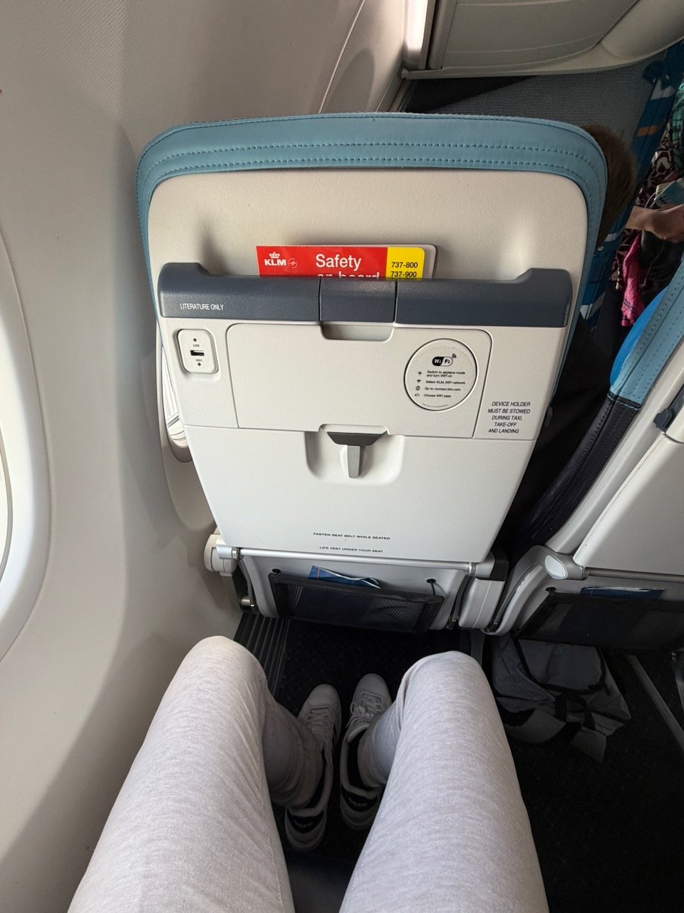 KLM ARN AMS knee room on the KLM Amsterdam to Buenos Aires review.
