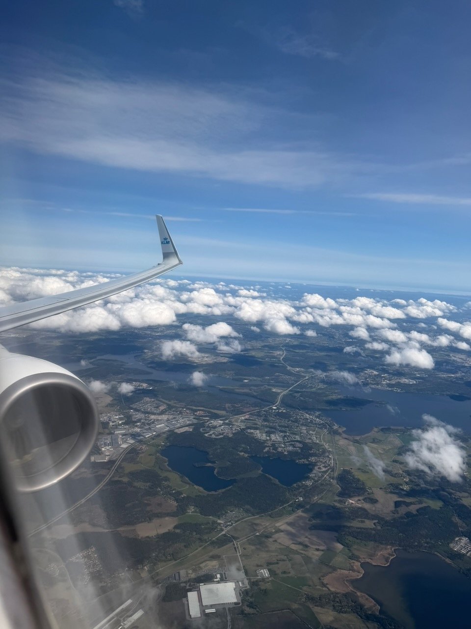 KLM ARN AMS climb wing view on the KLM Amsterdam to Buenos Aires review.