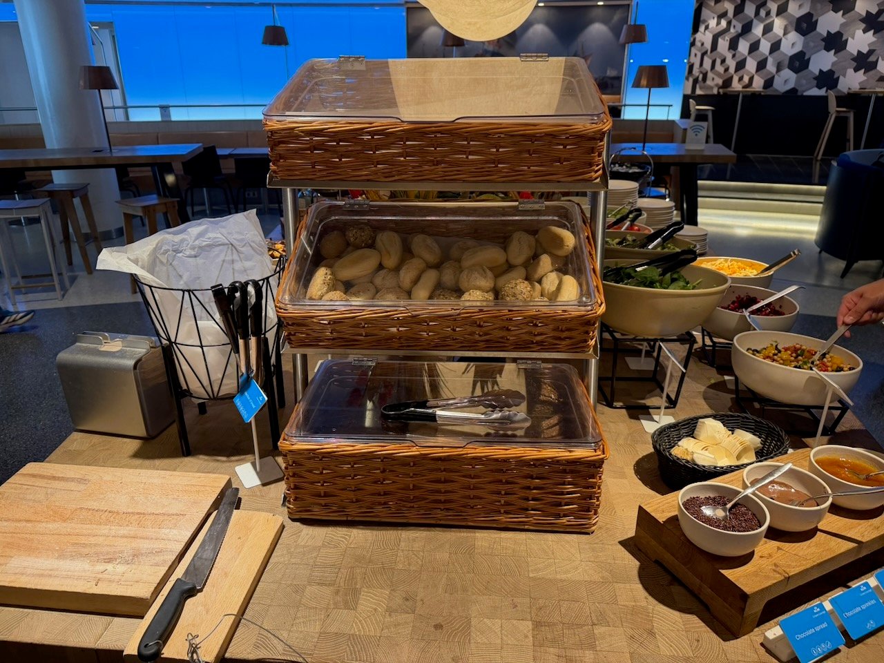 Amsterdam KLM crown lounge bread basket on the KLM Amsterdam to Buenos Aires review.