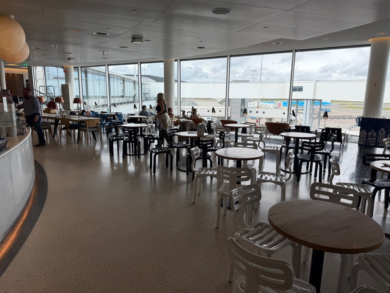 Amsterdam KLM crown lounge dining room on the KLM Amsterdam to Buenos Aires review.