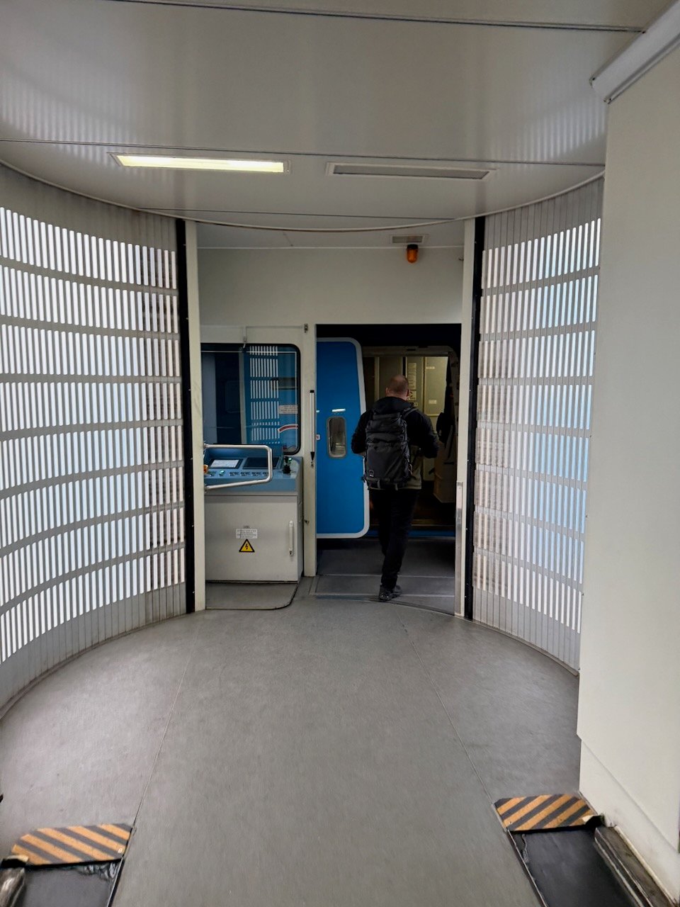 Amsterdam Schiphol jet bridge to aircraft on the KLM Amsterdam to Buenos Aires review.