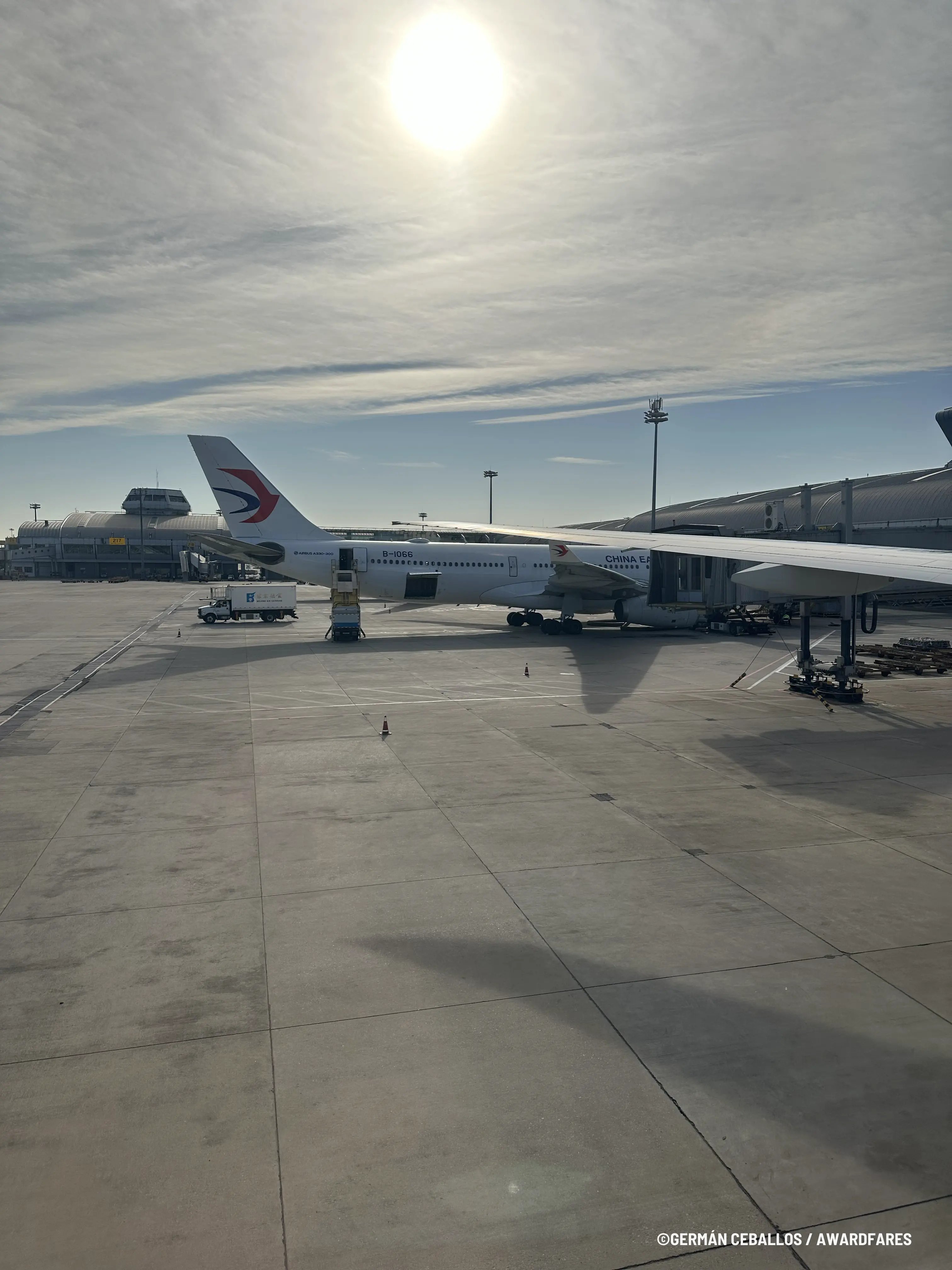 China Eastern Clase Económica 777-300ER: Pekín a Shanghái