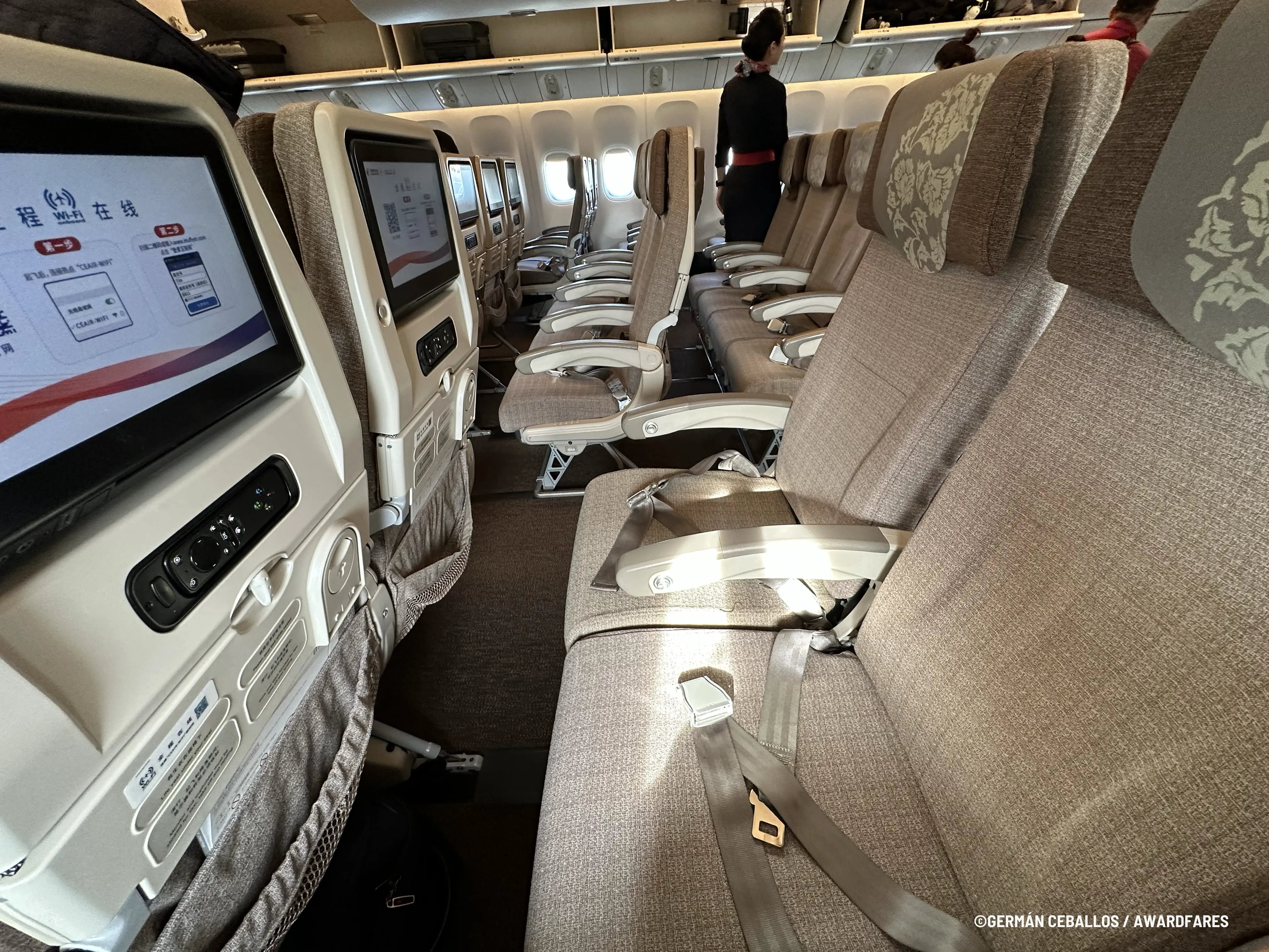 China Eastern Clase Económica 777-300ER: Pekín a Shanghái