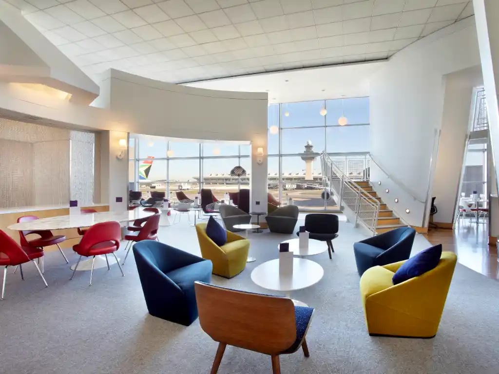SAS lounge access after they join SkyTeam (Virgin Atlantic Club House).
