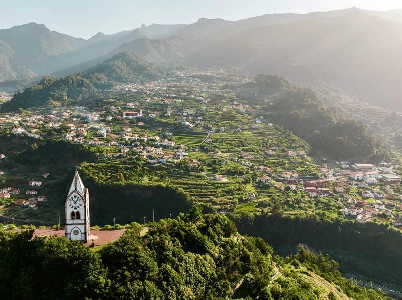 SAS Adds 6 new routes for the Winter 2025-2026