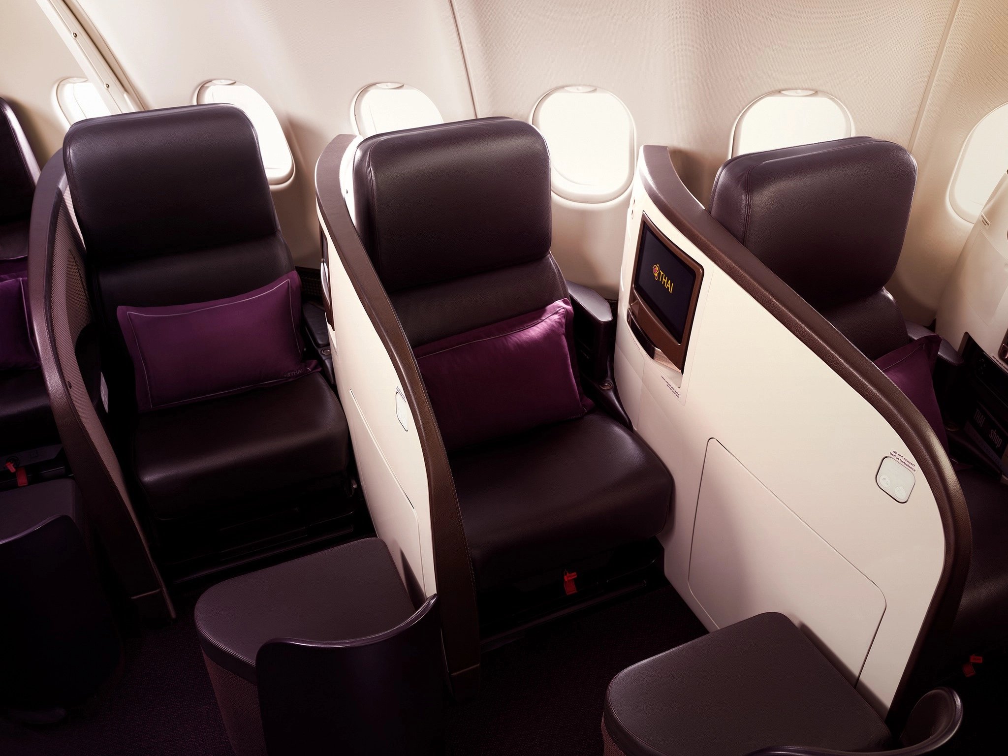 The onboard bar area in the Thai Airways Premium Economy Plus cabin on the A330.