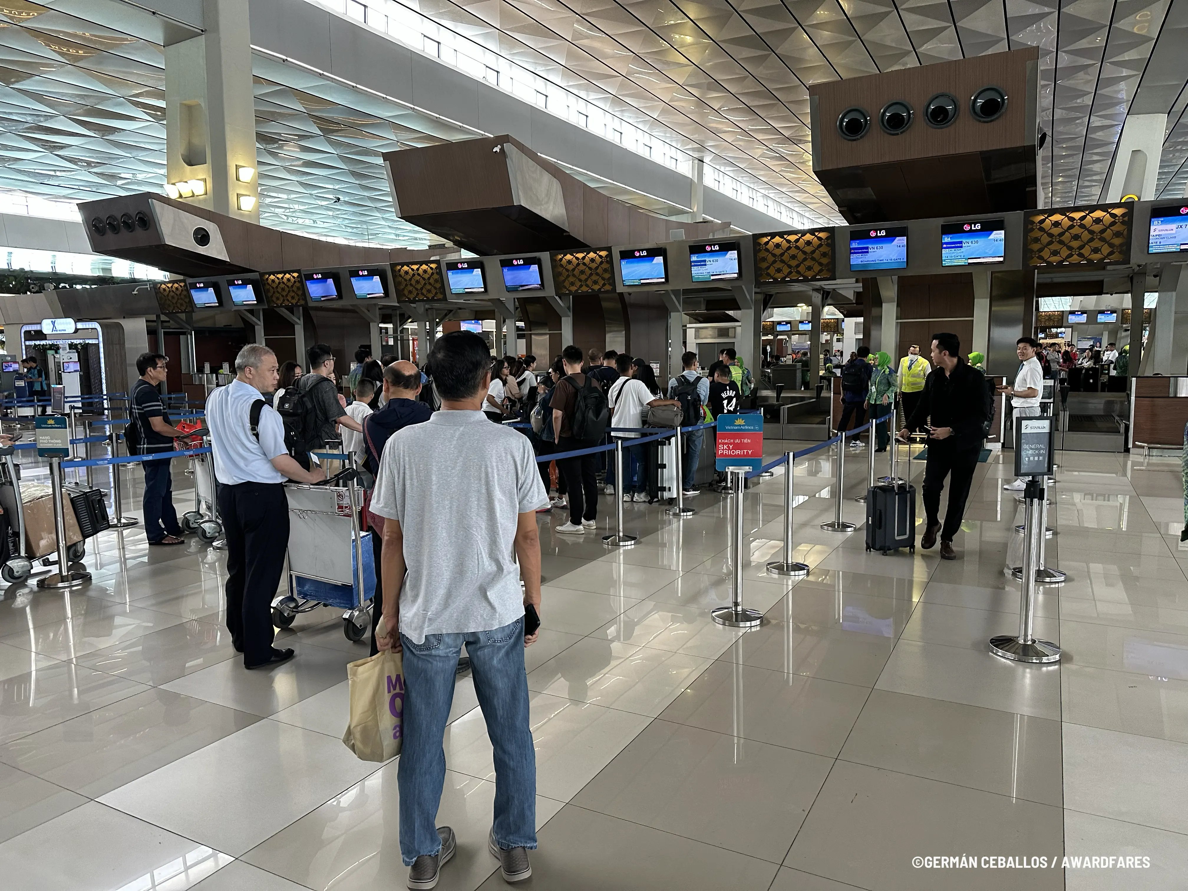 Vietnam Airlines Economy Class (A321) from Jakarta to Ho Chi Minh