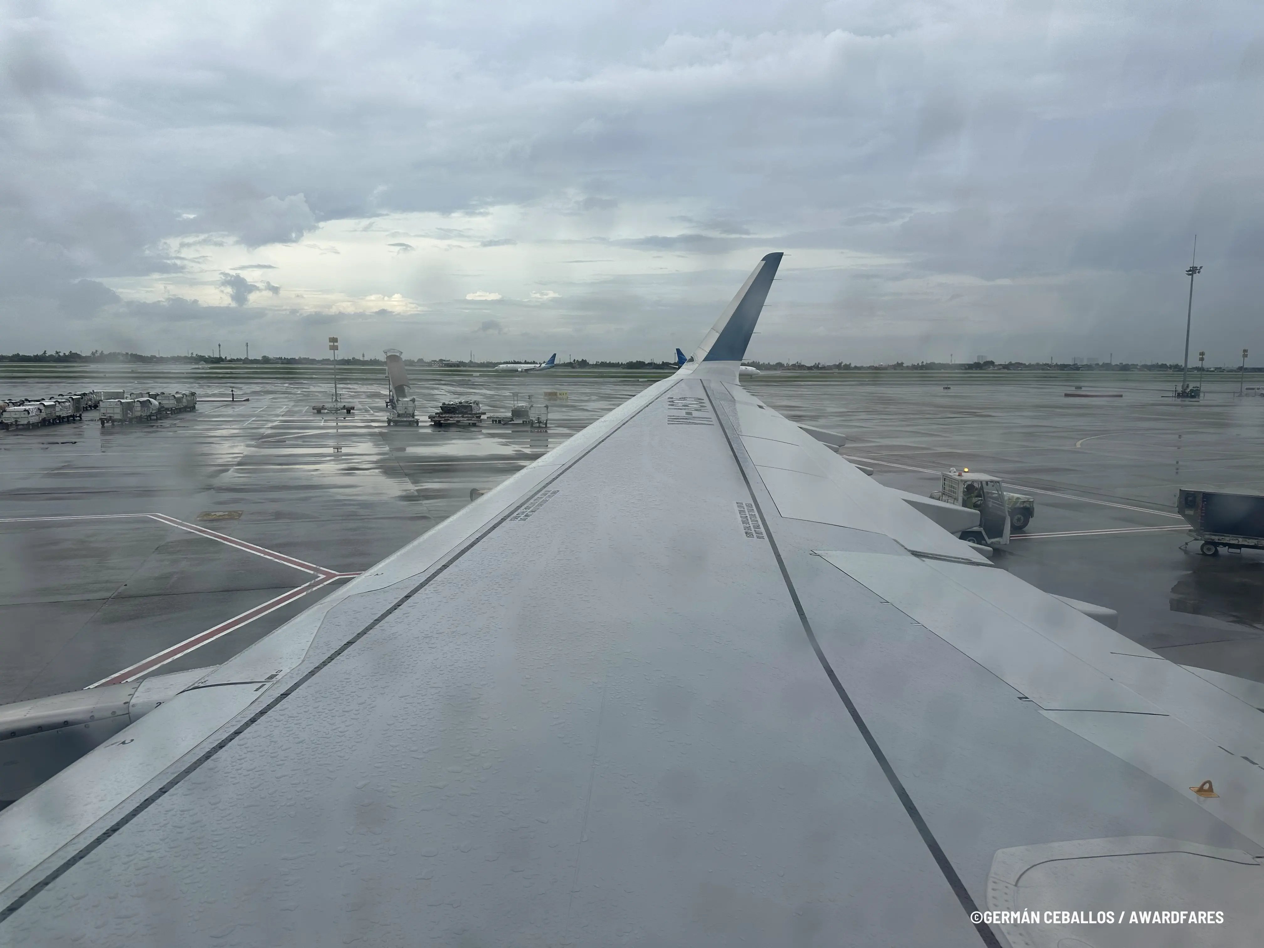 Vietnam Airlines Economy Class (A321) cabin view Jakarta to Ho Chi Minh