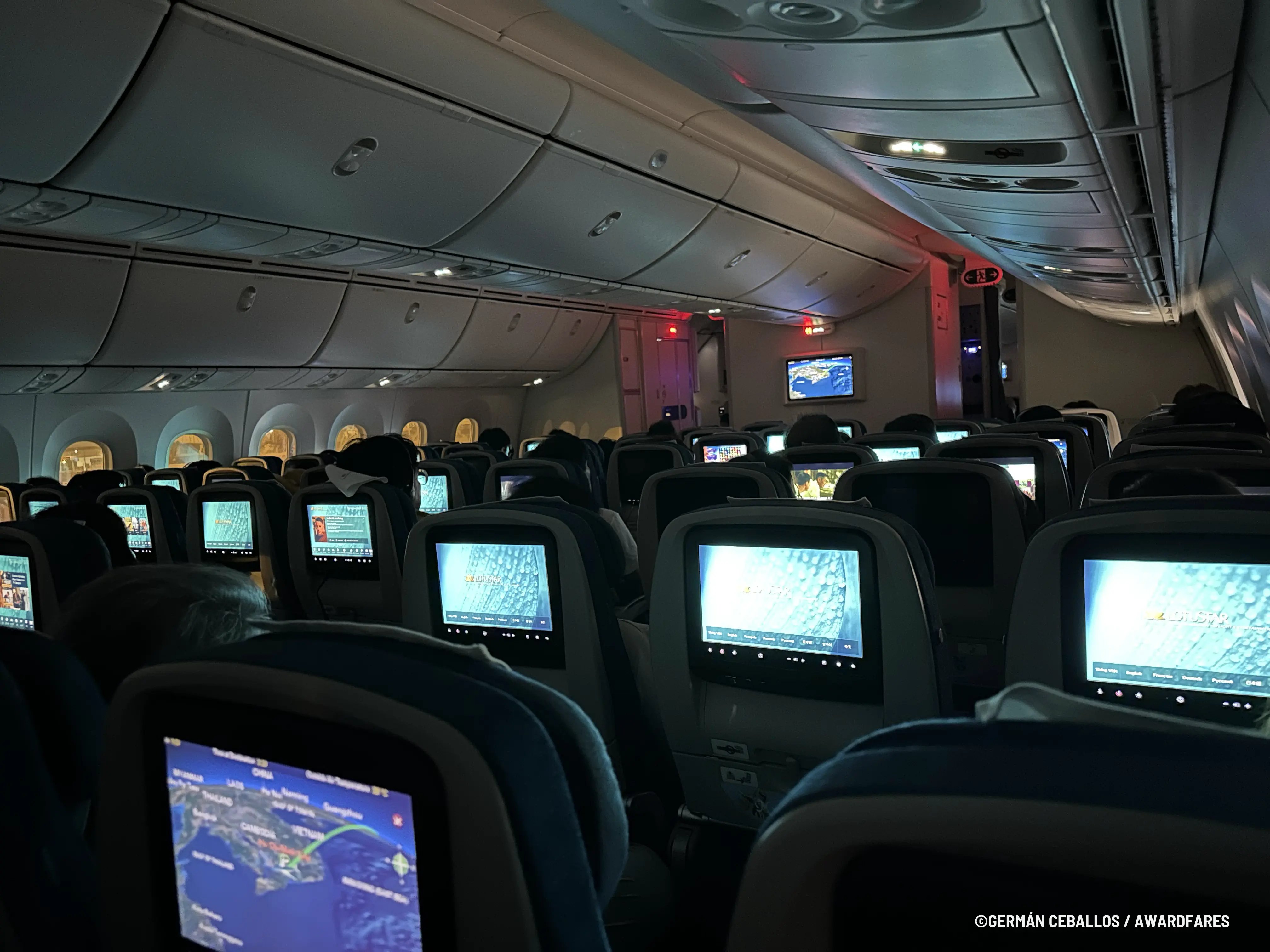 Tarjeta de menú en Clase Económica de Vietnam Airlines (787-10) Ho Chi Minh a Seúl