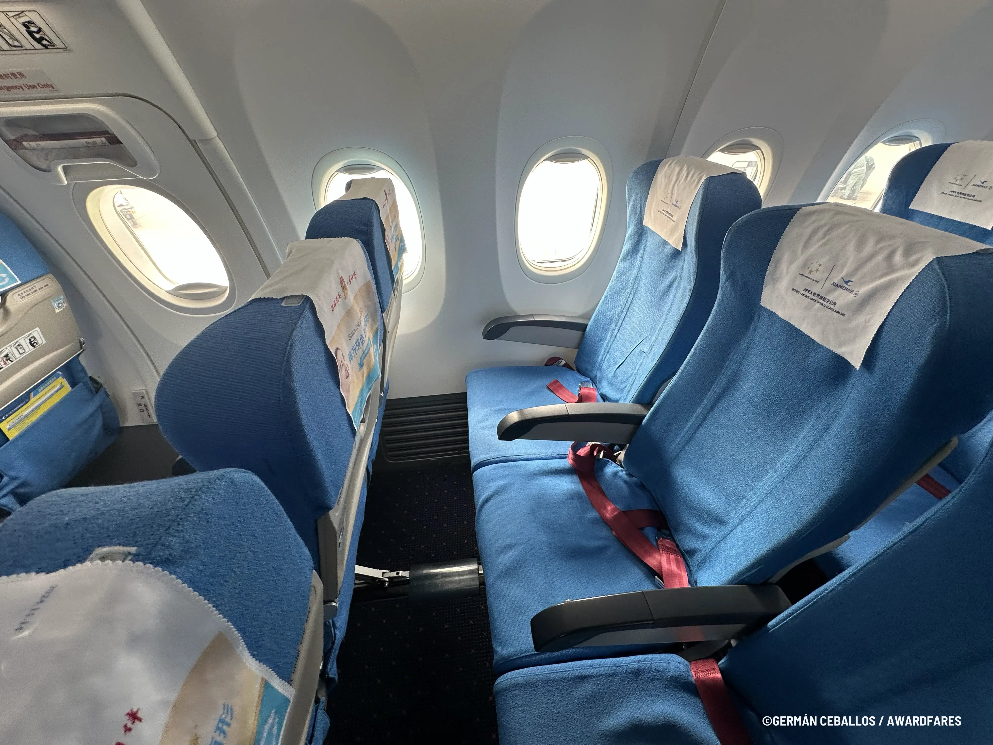 Xiamen Air 737-800 Economy Class Review (2025)